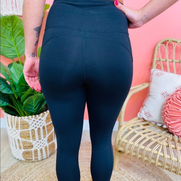 Mono B mesh pocket leggings - Picture 2 of 4
